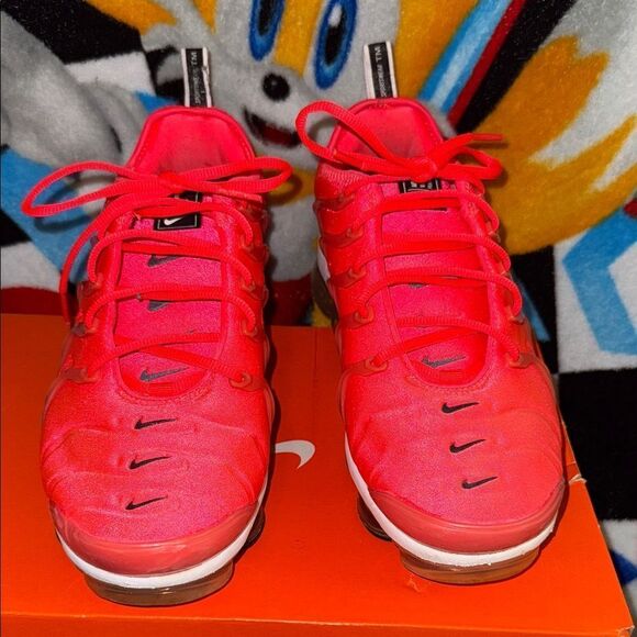 Nike Bright Red VaporMax Plus Shoes main image 9